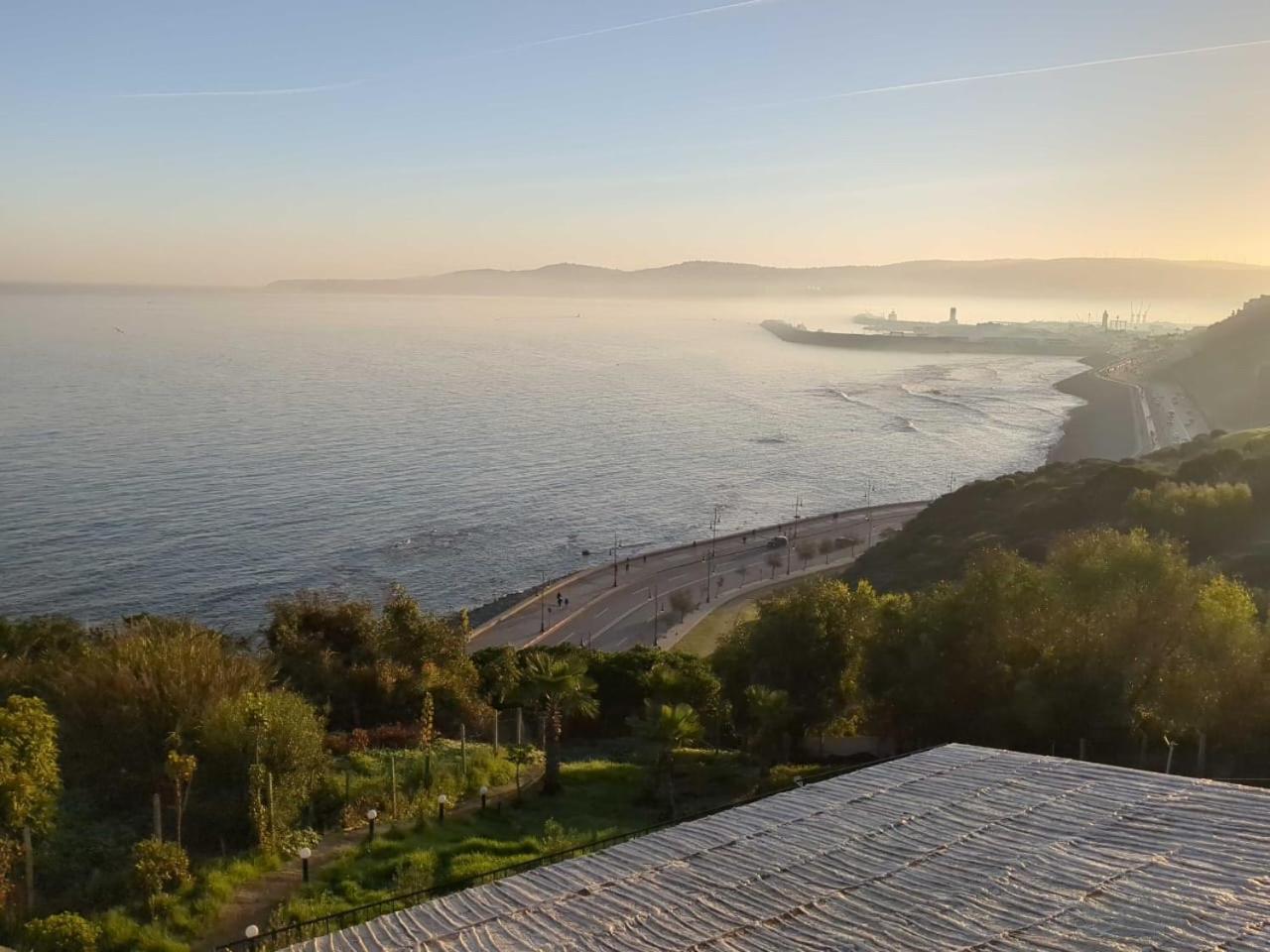 Moyra Hill Apartment Tanger