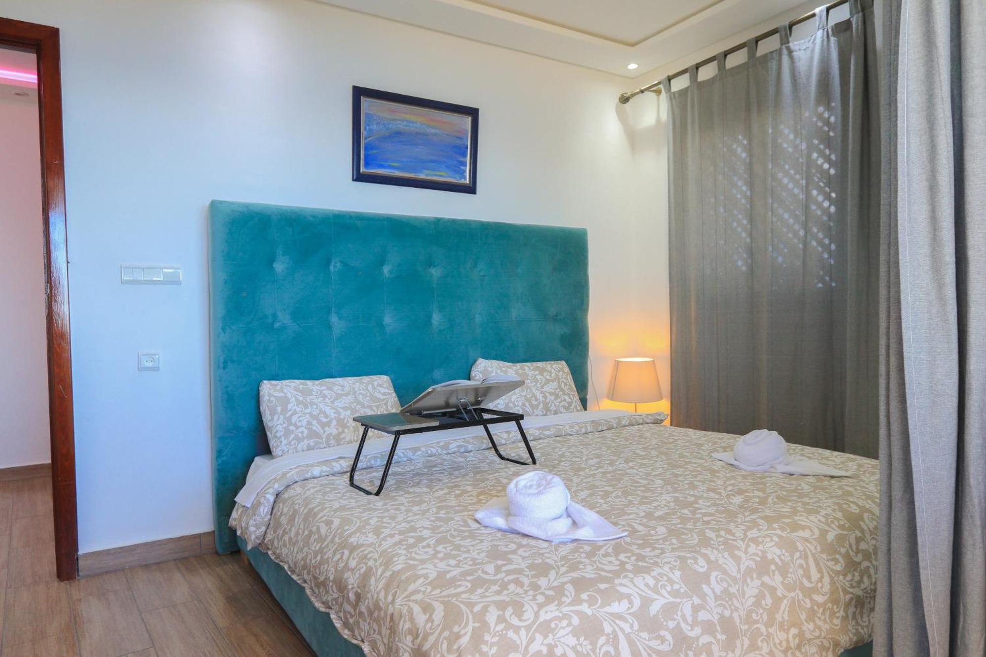 Apartment Moyra Hill